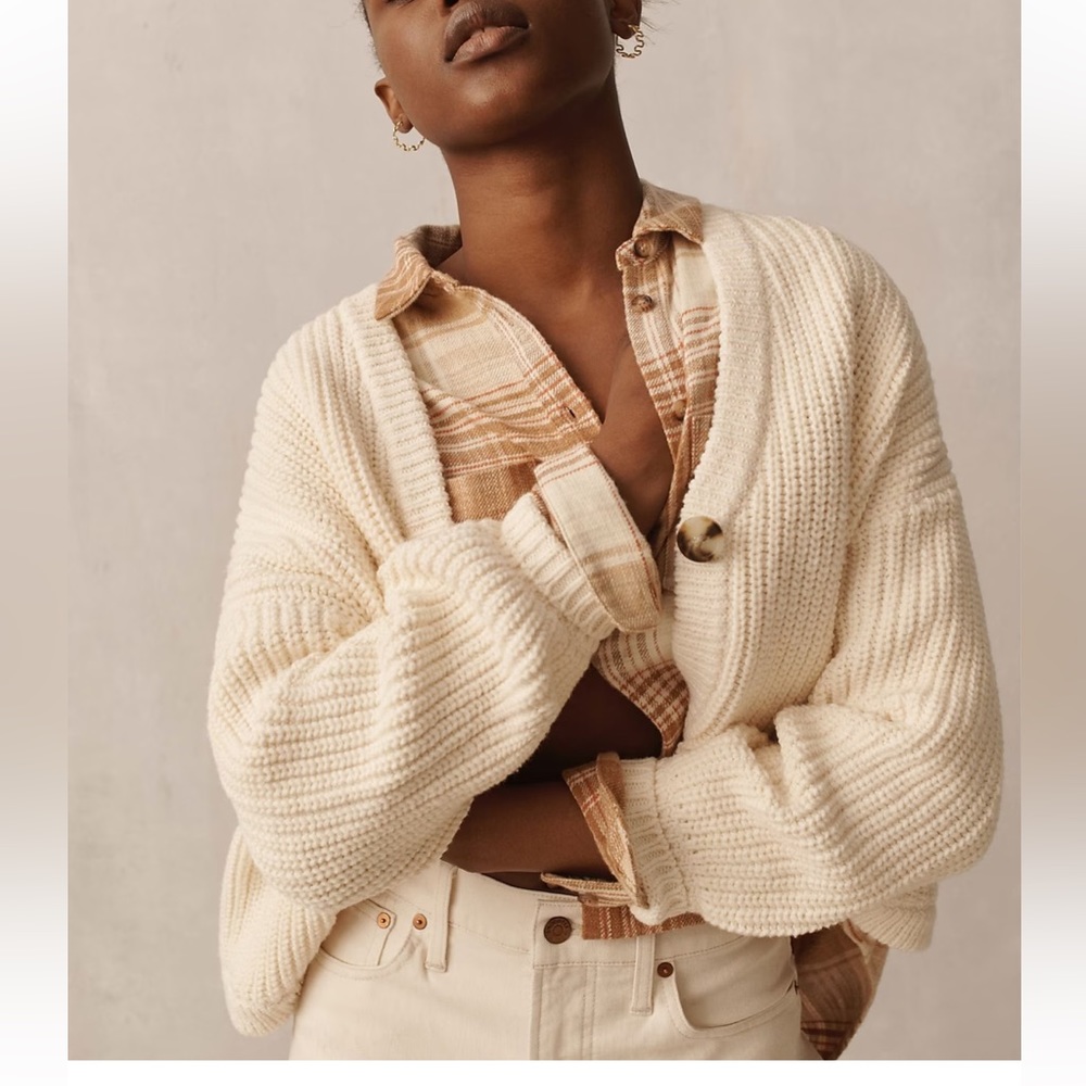 Madewell | NWT Cream Shirttail Cardigan Sweater Size M